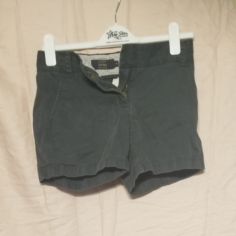 J.Crew balck chino shorts 5in inseam